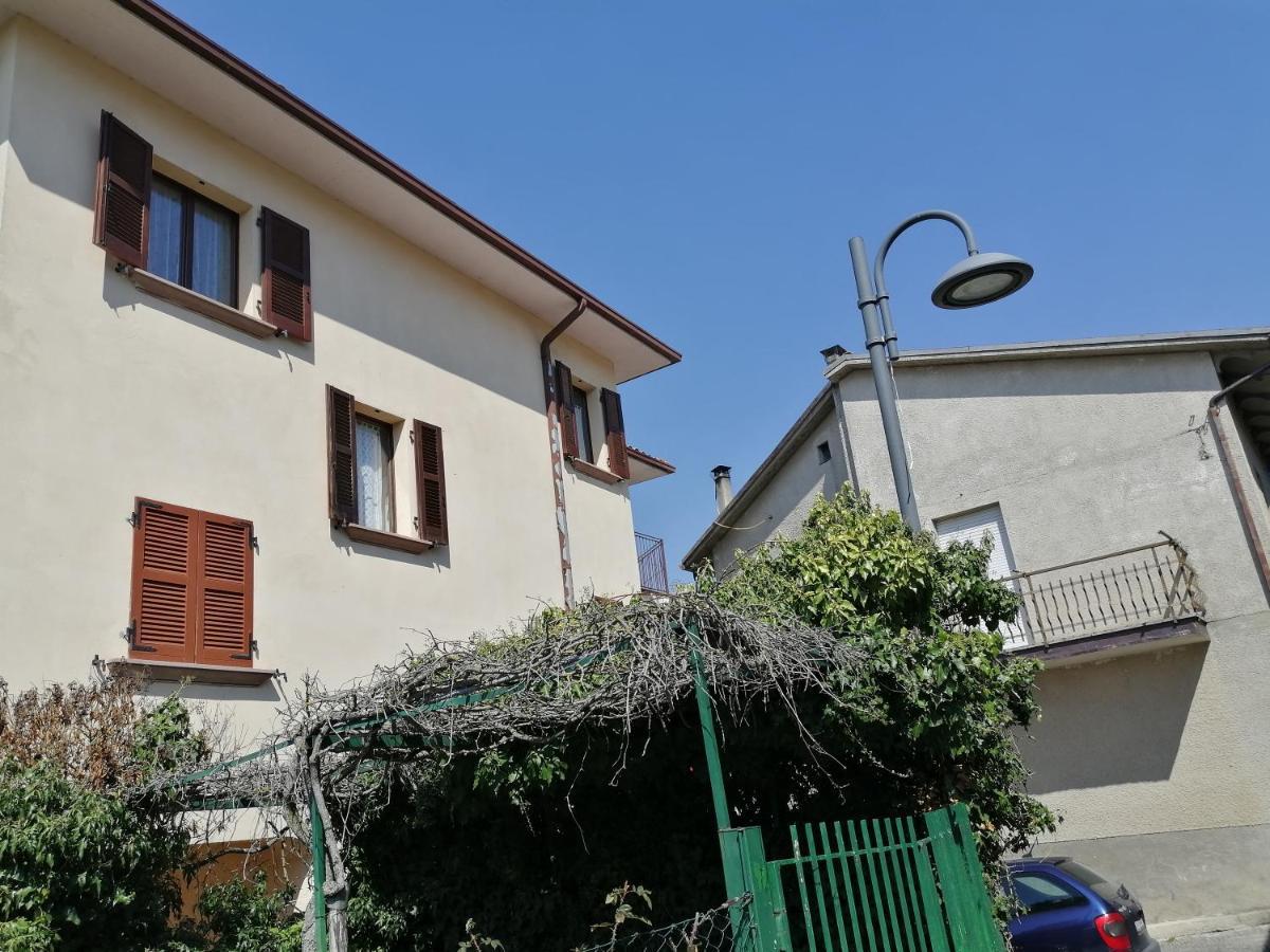 Mille Papaveri Rossi Casa Di Angela Serravalle di Chienti Eksteriør bilde