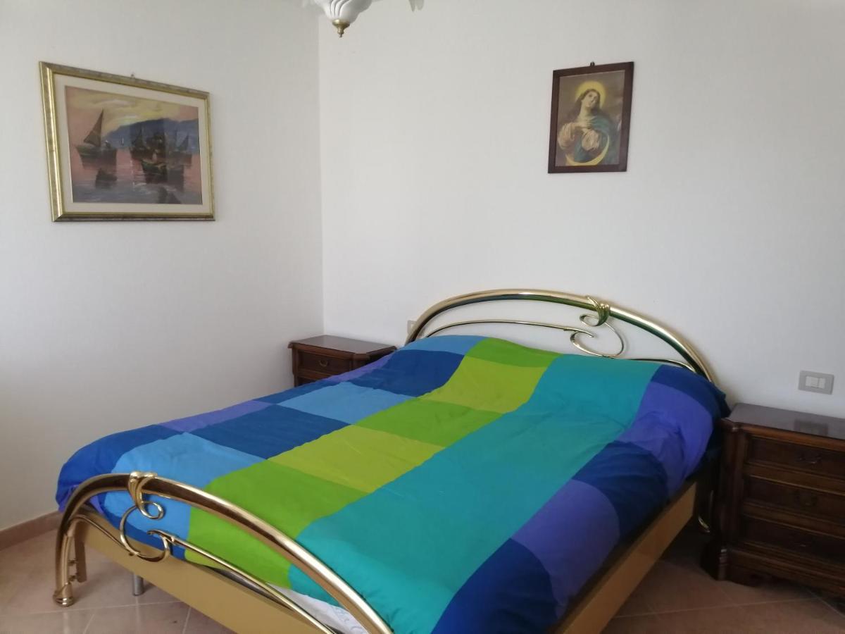 Mille Papaveri Rossi Casa Di Angela Serravalle di Chienti Eksteriør bilde