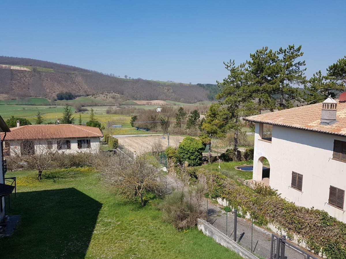 Mille Papaveri Rossi Casa Di Angela Serravalle di Chienti Eksteriør bilde