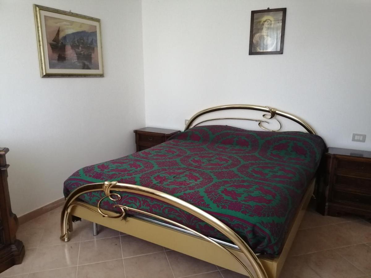 Mille Papaveri Rossi Casa Di Angela Serravalle di Chienti Eksteriør bilde