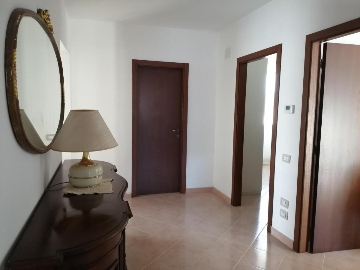 Mille Papaveri Rossi Casa Di Angela Serravalle di Chienti Eksteriør bilde
